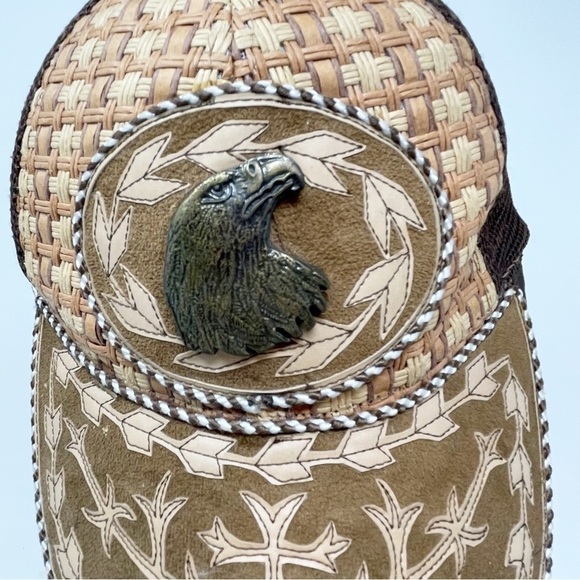 CAP HOP GALERUS SPORTS Men’s Eagle Medallion Ball Cap Brown Tan Snap Back OS - Picture 2 of 7